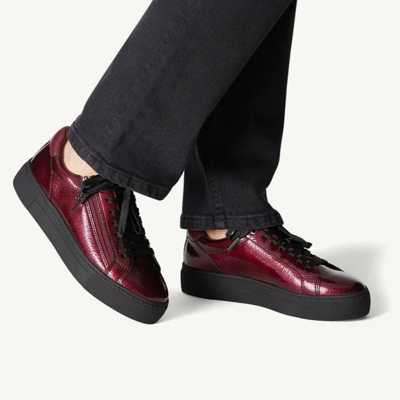 Tamaris lace trainer Bordeaux patent 23313
