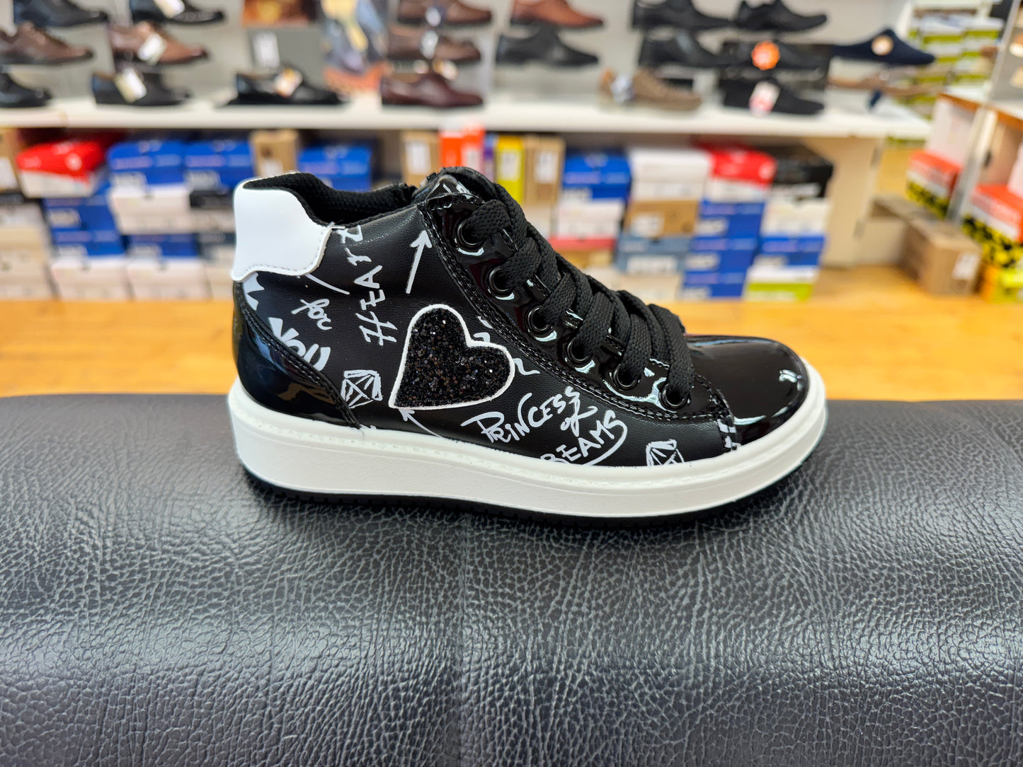 Primigi high top black white with side zip - 88740