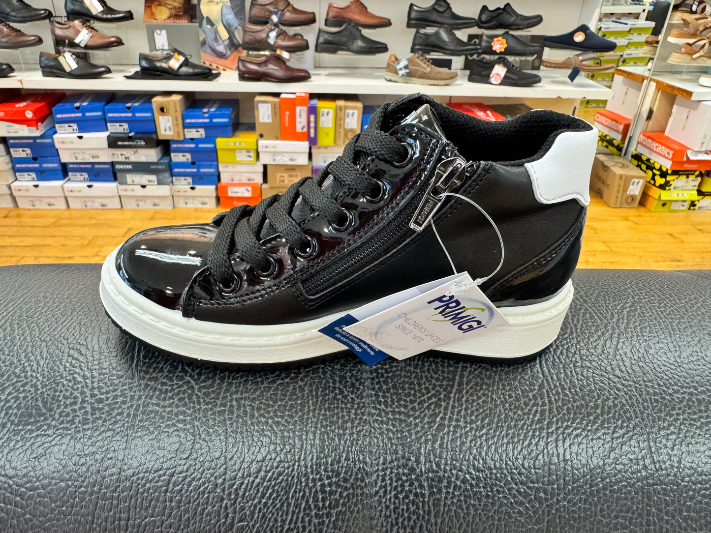 Primigi high top black white with side zip - 88740