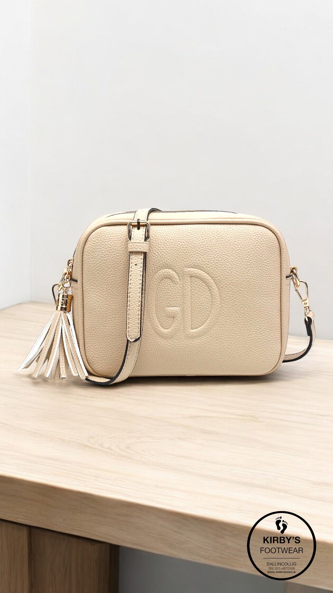 Crossbody bag Apricot - 1575