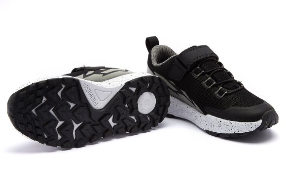 Primigi goretex trainer black silverwaterproof