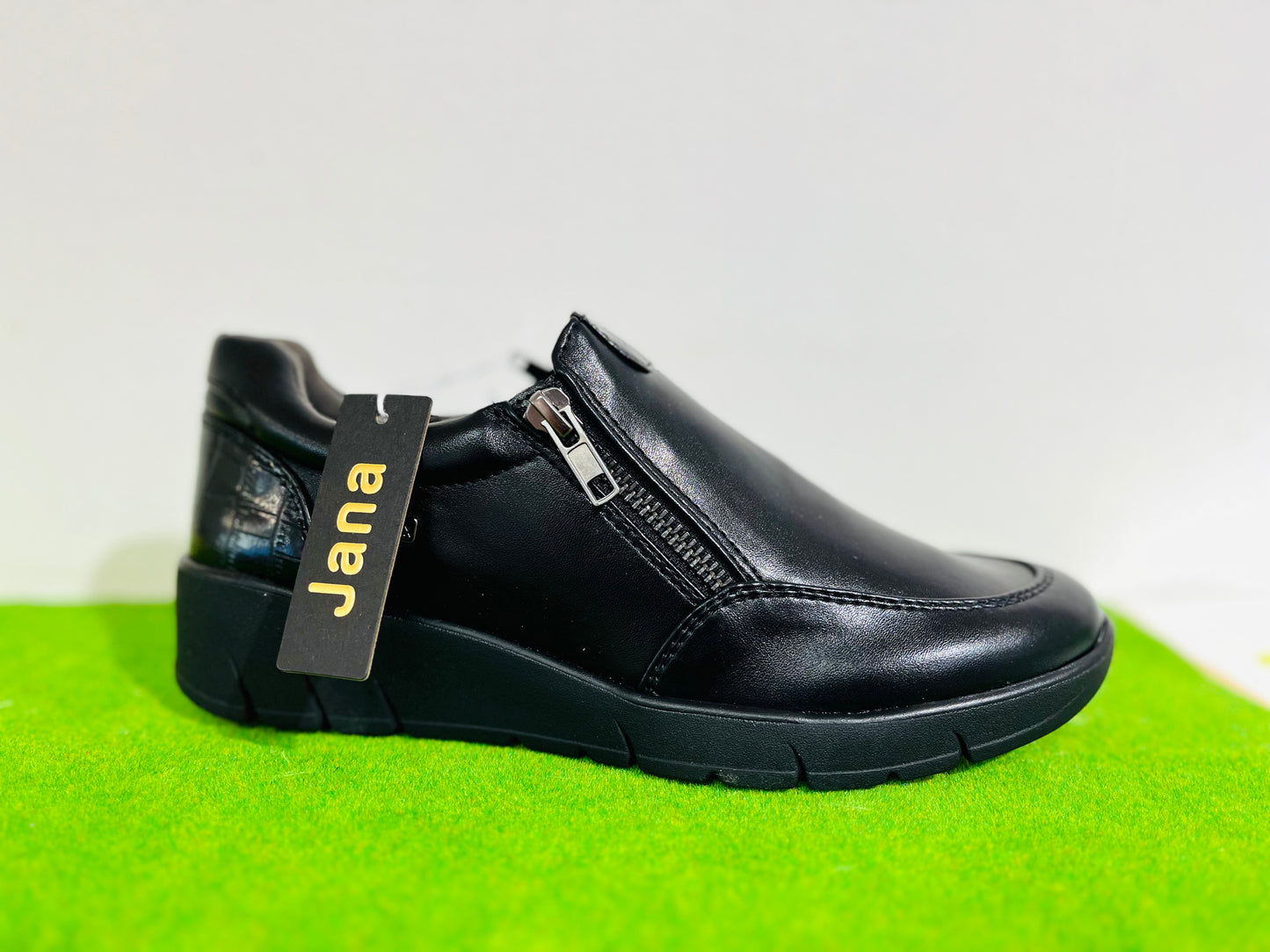 Jana slip on zip black 24663 waterproof