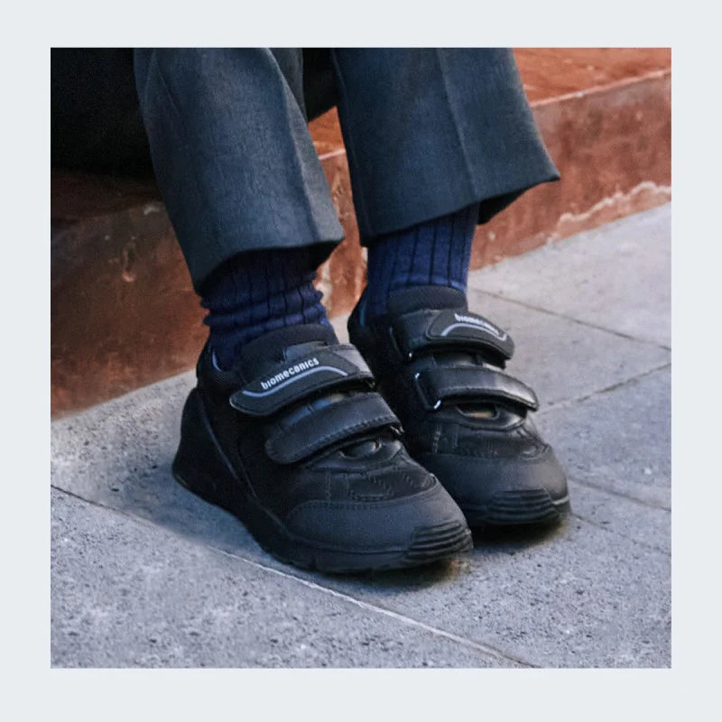 Biomecanics black velcro 211103