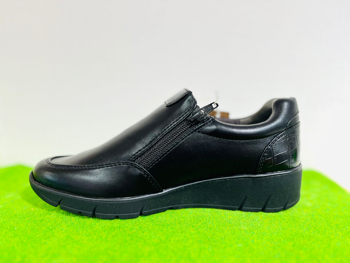 Jana slip on zip black 24663 waterproof