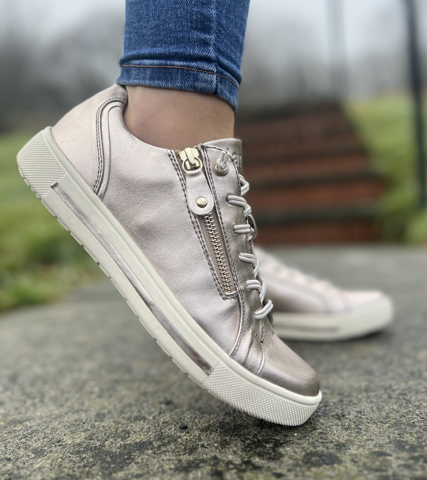 Jana trainer 23660 Champagne