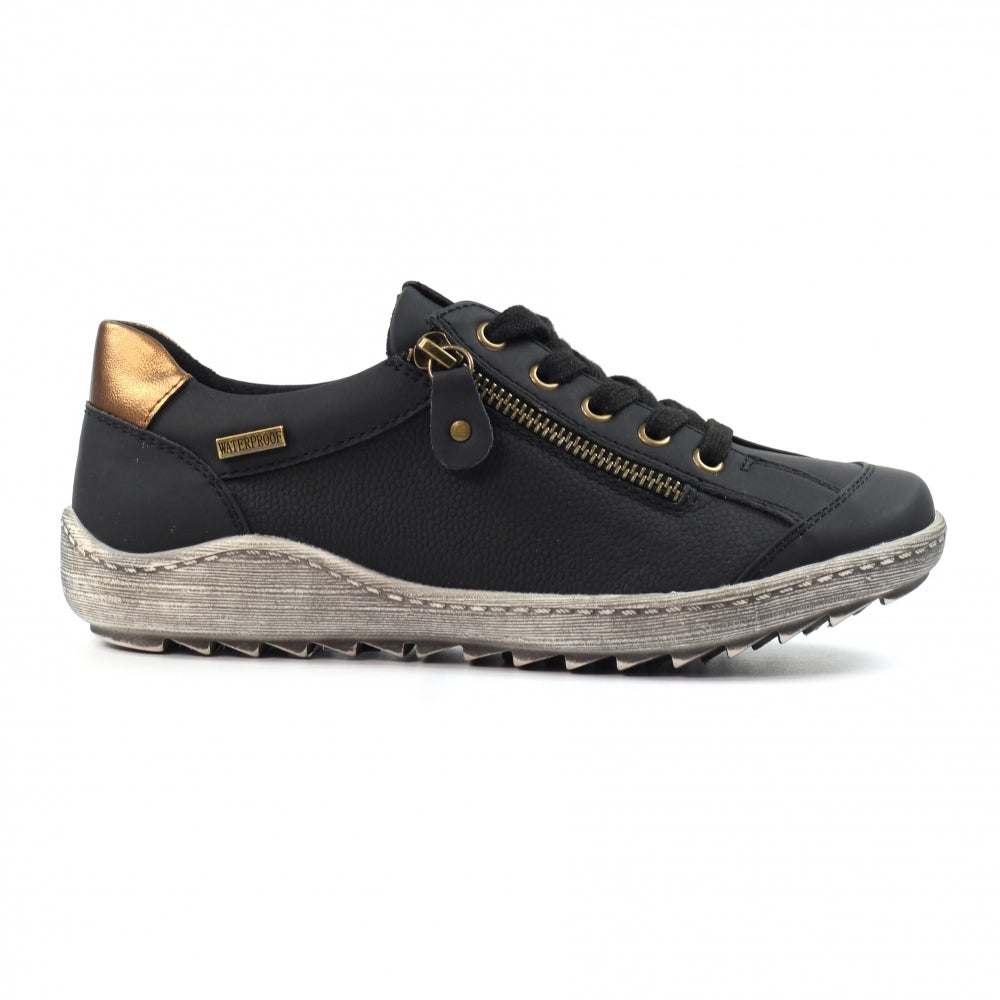 Lunar Sloan waterproof trainer black