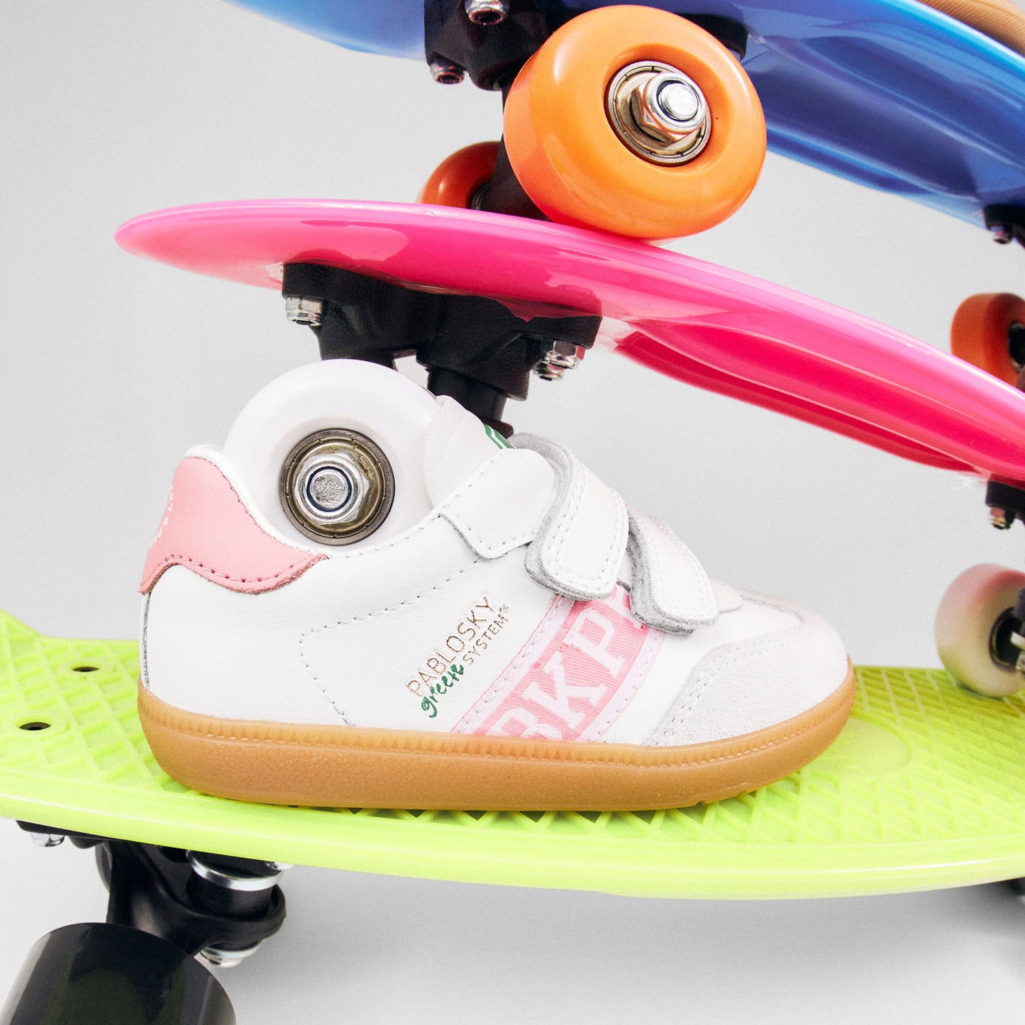 Pablosky trainer 205707 white pink