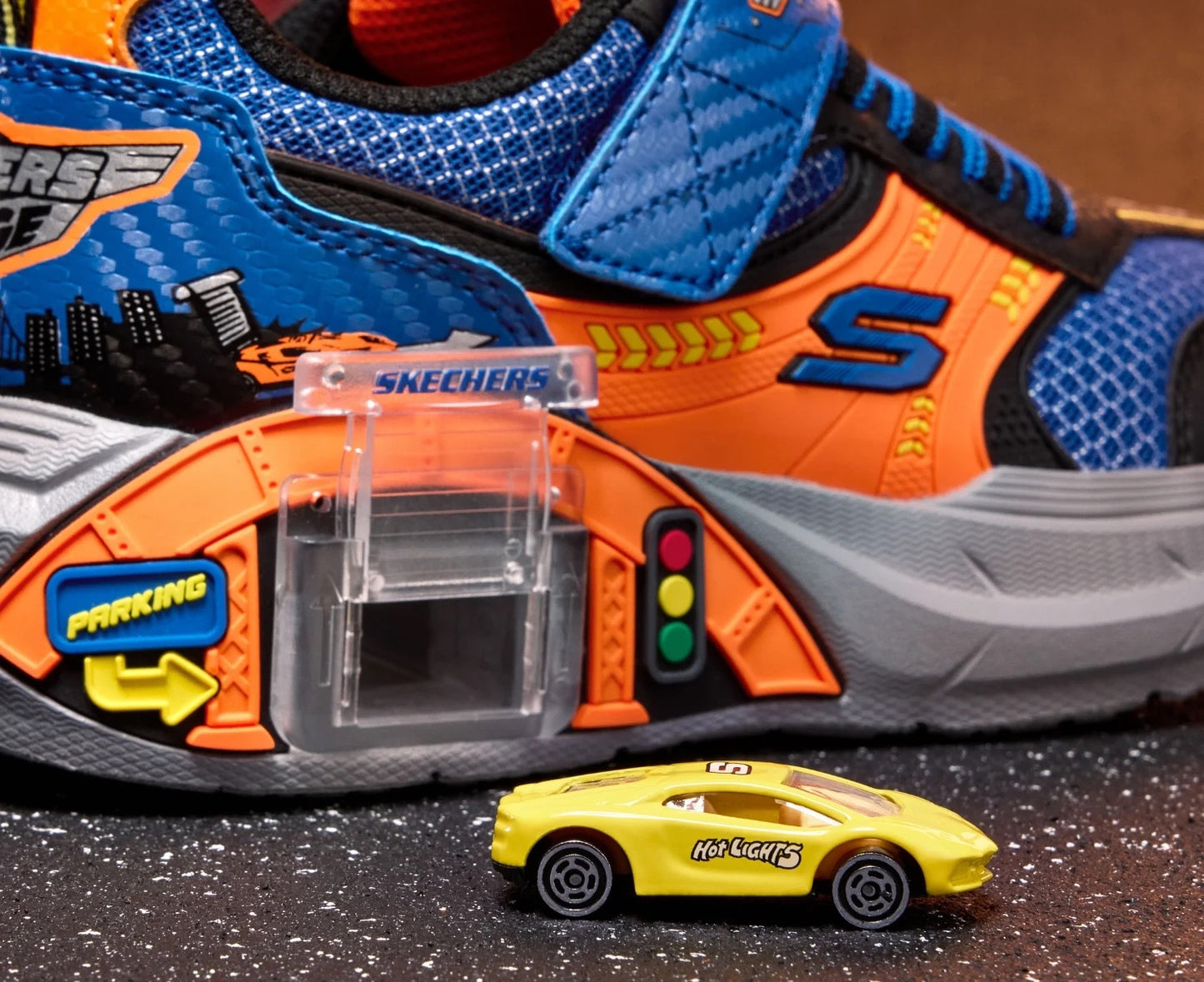 Skechers garage - orange blue