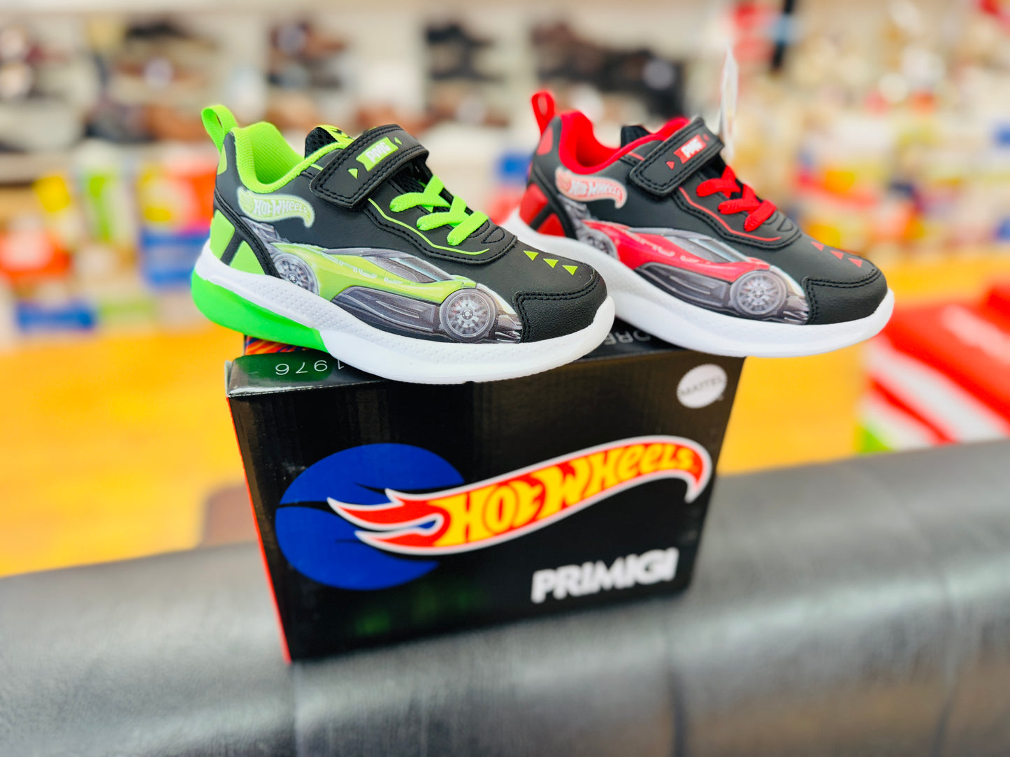 Primigi Hot wheels trainer lights - red