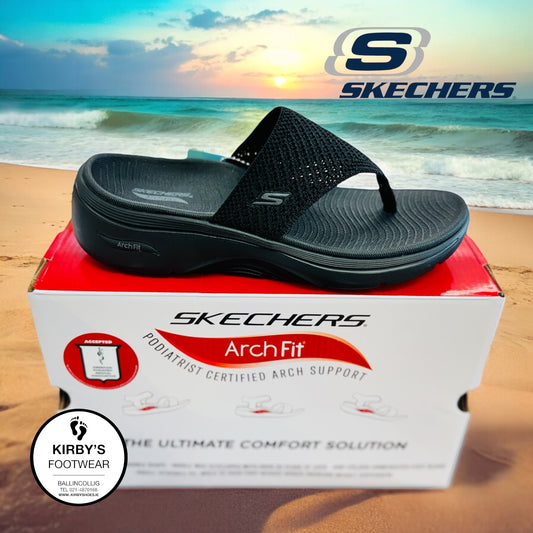 Skechers Go Walk arch fit 2.0 carrie black