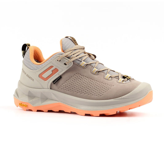 Gri Sport Nomad waterproof trainer