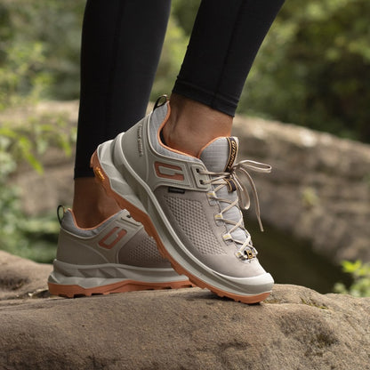 Gri Sport Nomad waterproof trainer