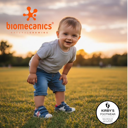 Biomecanics velcro navy 262121 - Kirbys Footwear Ltd