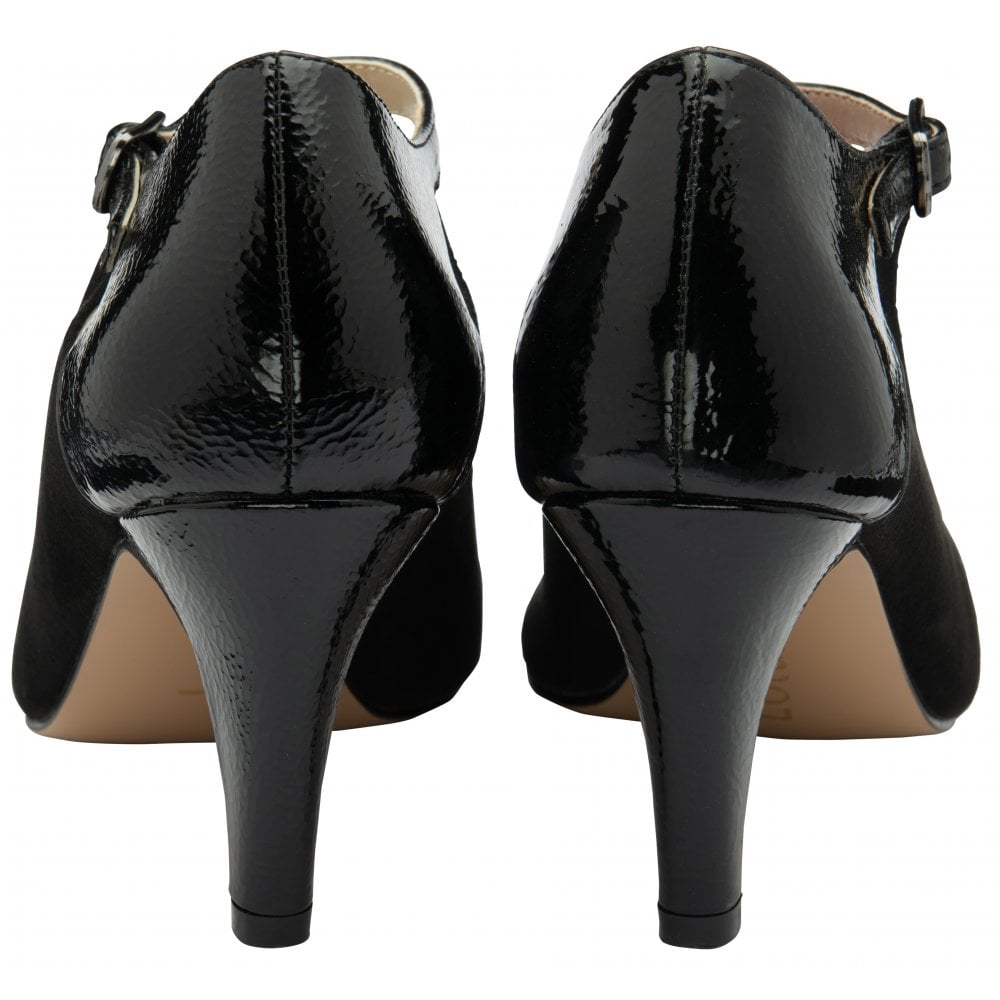 Lotus Peaches black
