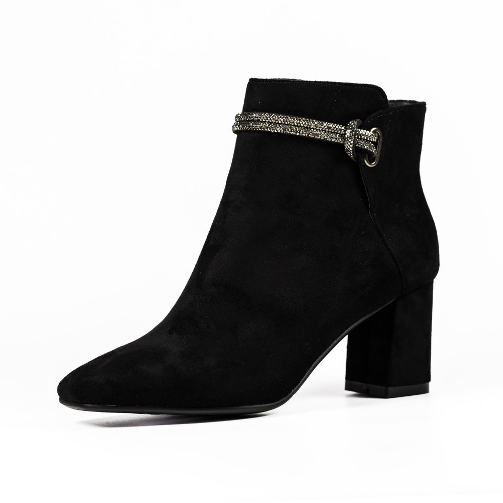 Lunar Pasha ankle boot black