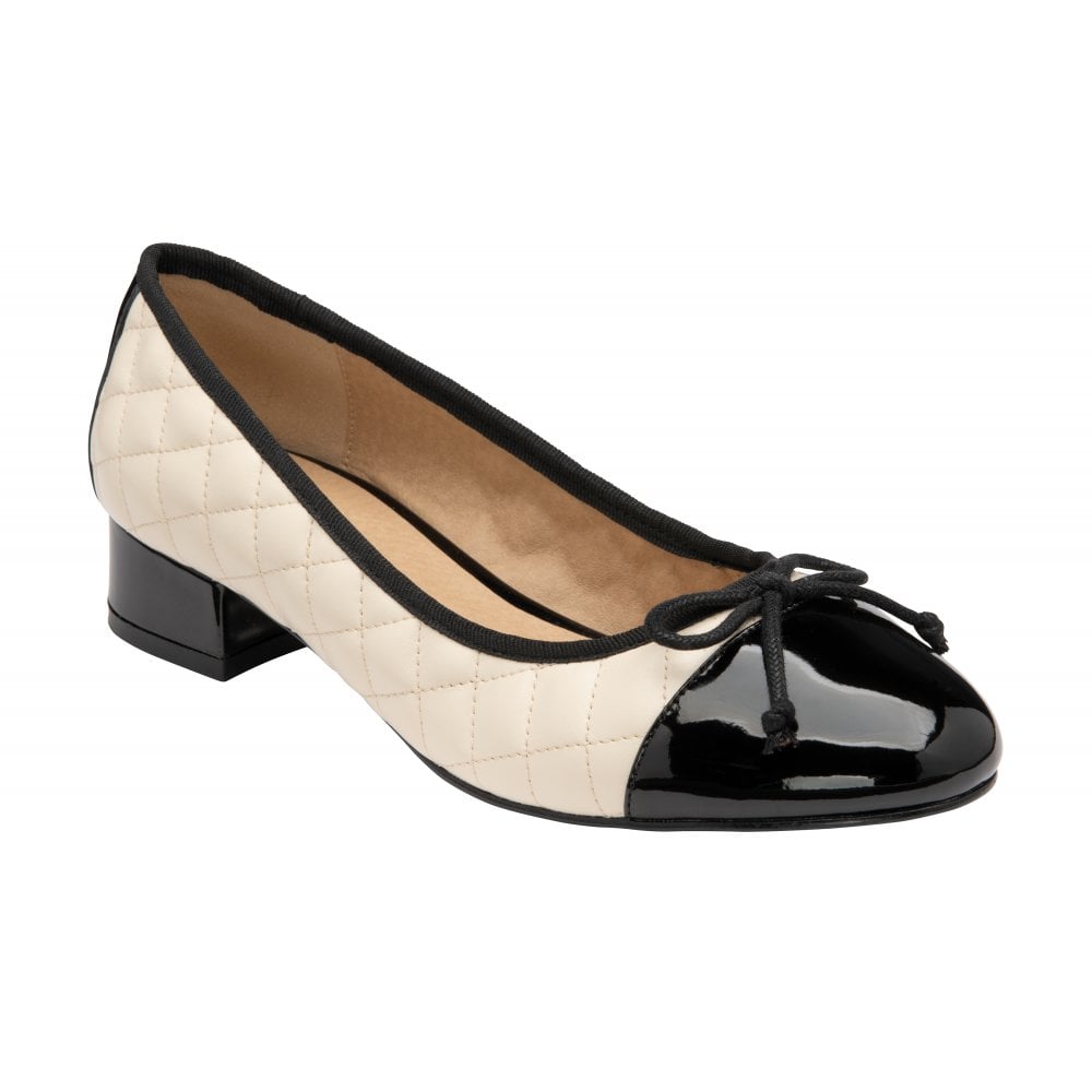 Lotus Ivy cream pump