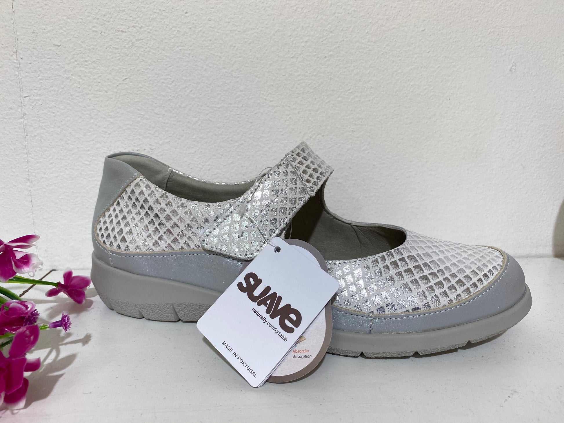 Suave leno velcro strap silver - Kirbys Footwear